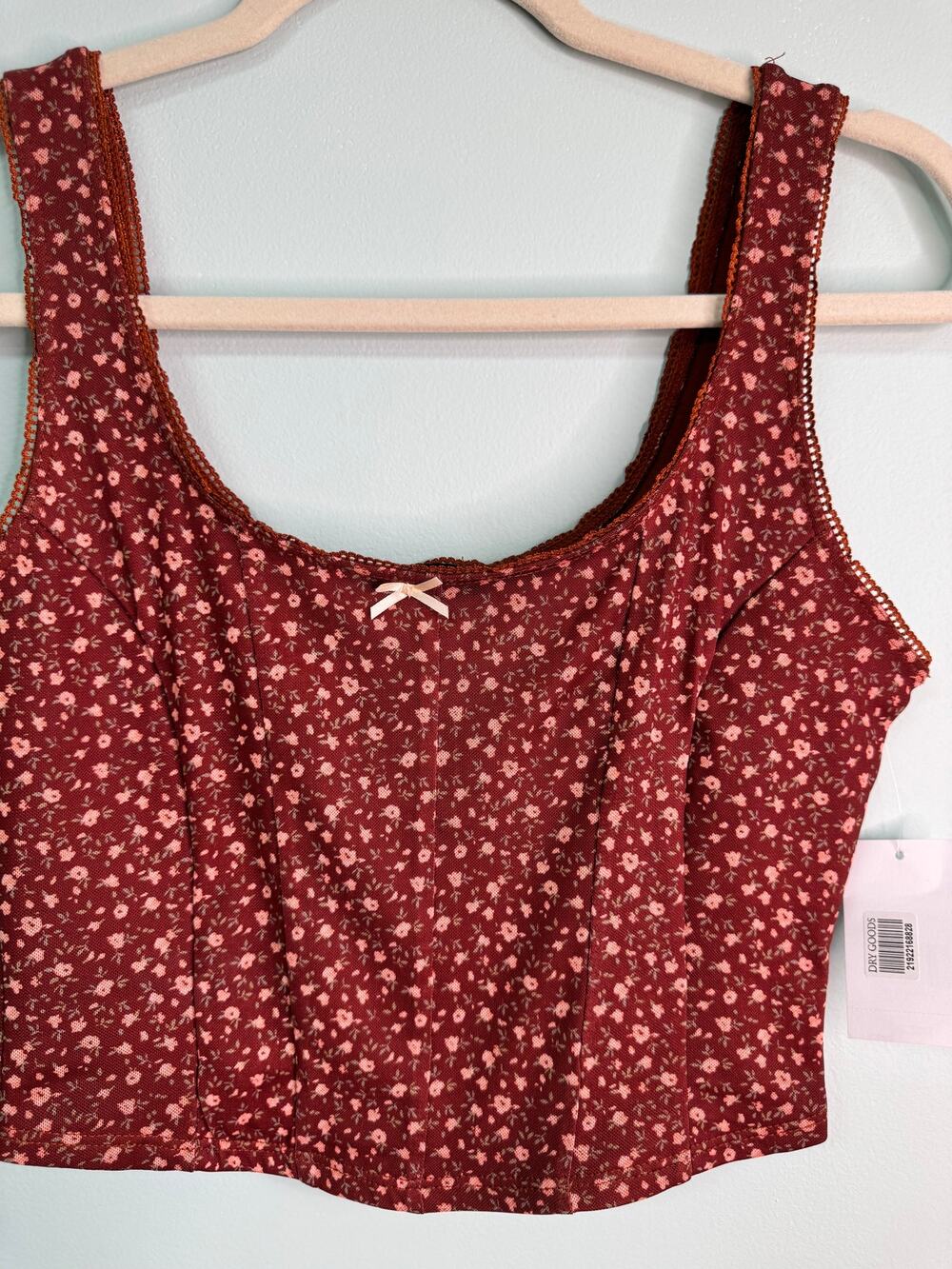 NWT! Originality Cropped Floral Round Neck Tank - Size Small - Brown & Pink